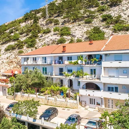Stunning In With Wifi 아파트 Stara Baška