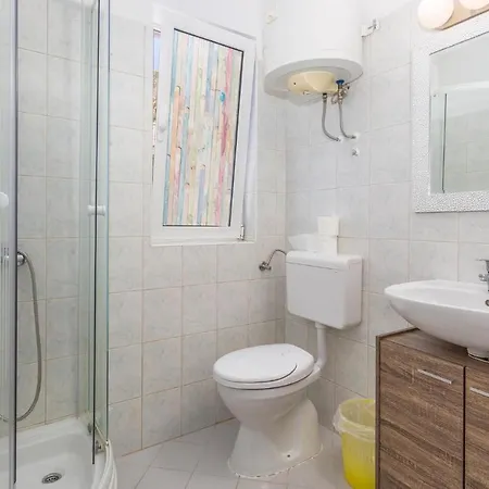 Stunning In With Wifi Apartment